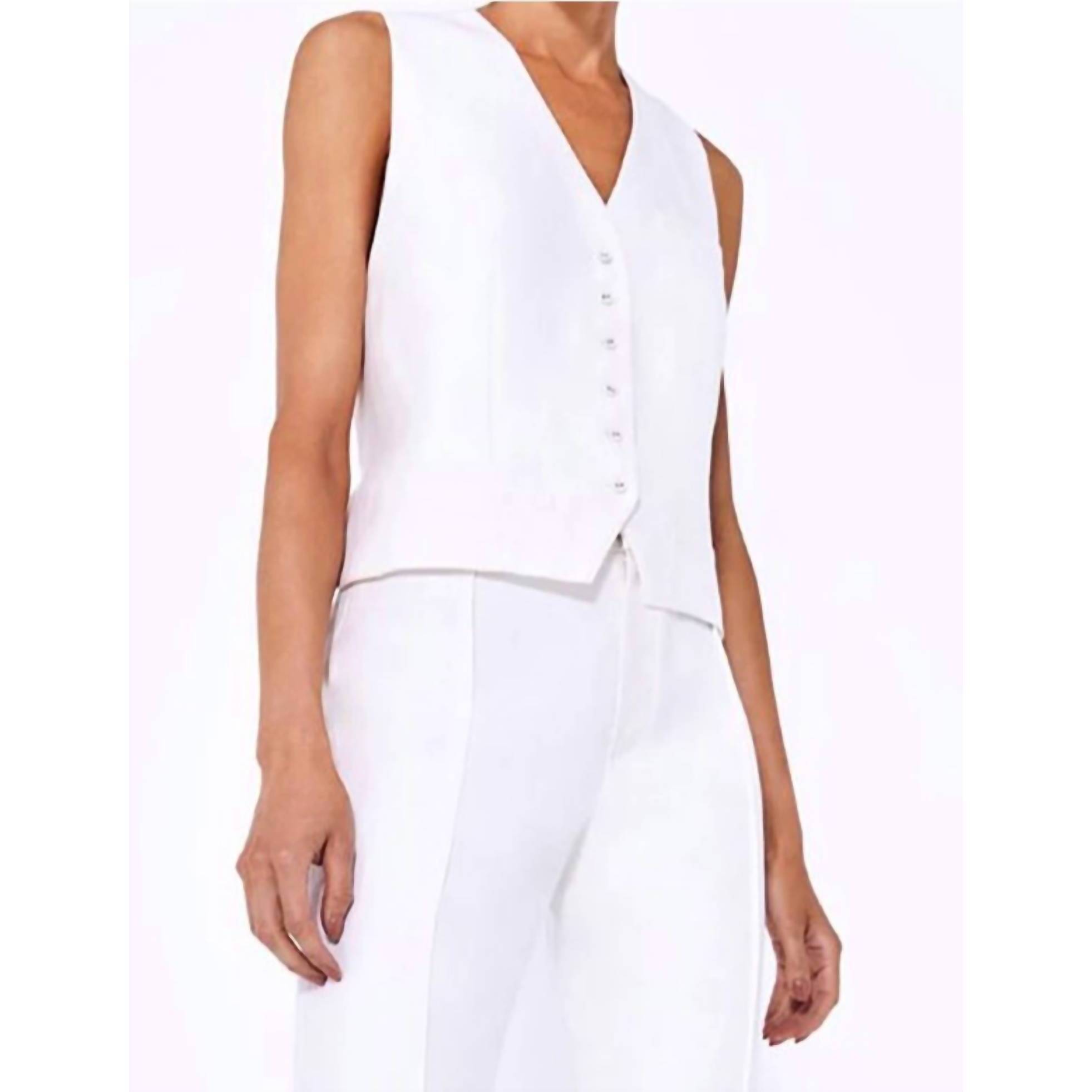 New Alexis Miko Vest In White